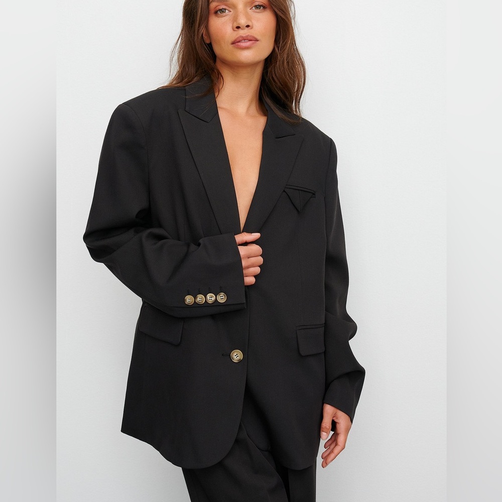 CLAIRE ROSE X NAKD oversized blazer , old collection not sold anymore!